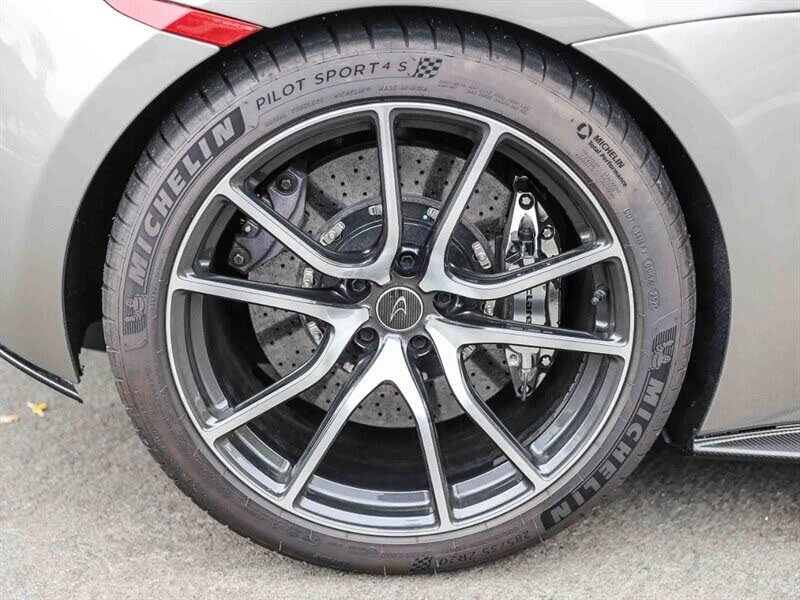 2016 McLaren 570S - Image 16 of 31