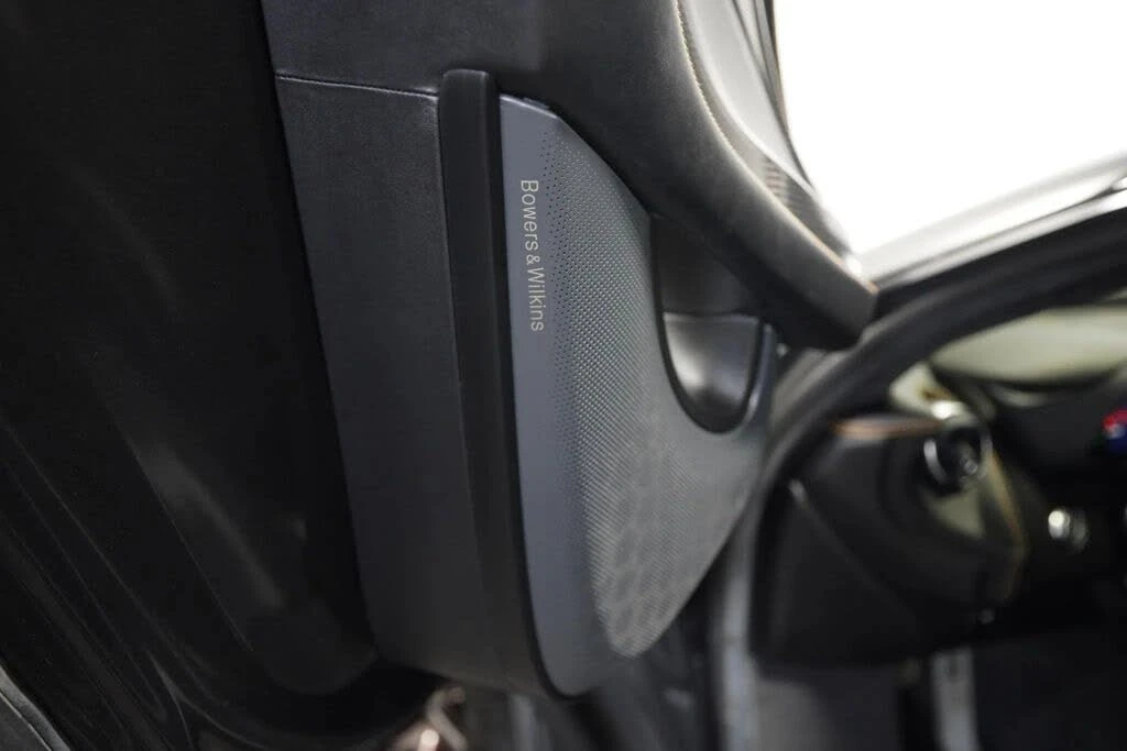 2016 McLaren 570S - Image 22 of 31