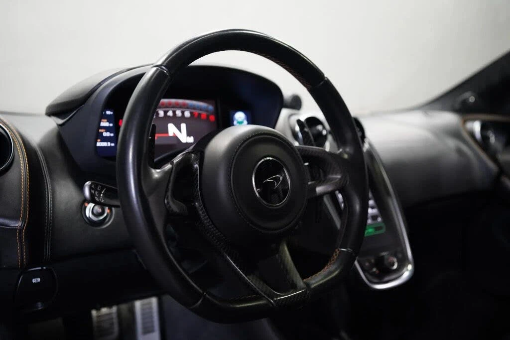 2016 McLaren 570S - Image 25 of 31