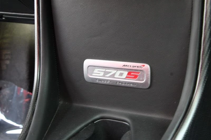2016 McLaren 570S - Image 30 of 31