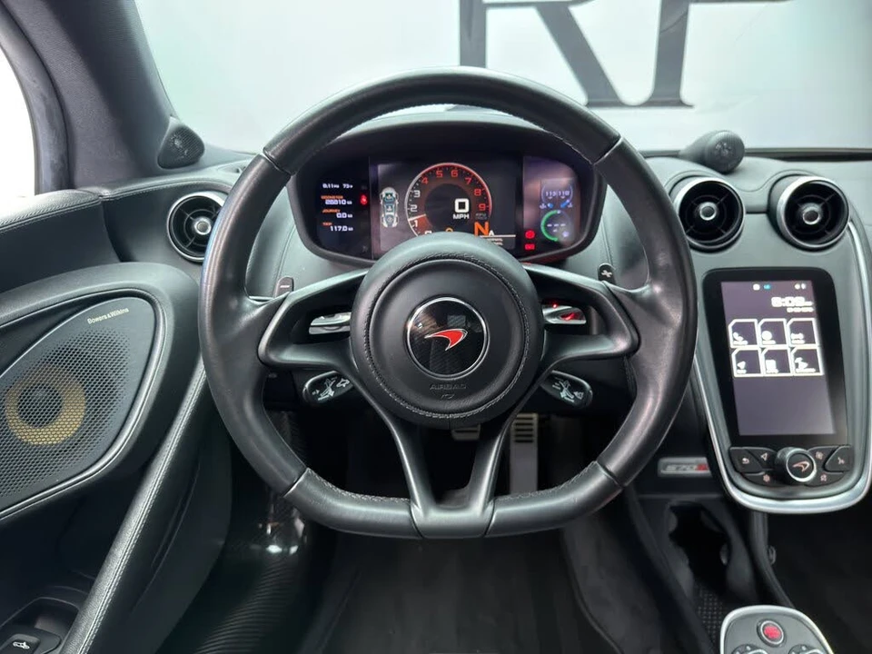 2016 McLaren 570S - Image 19 of 25