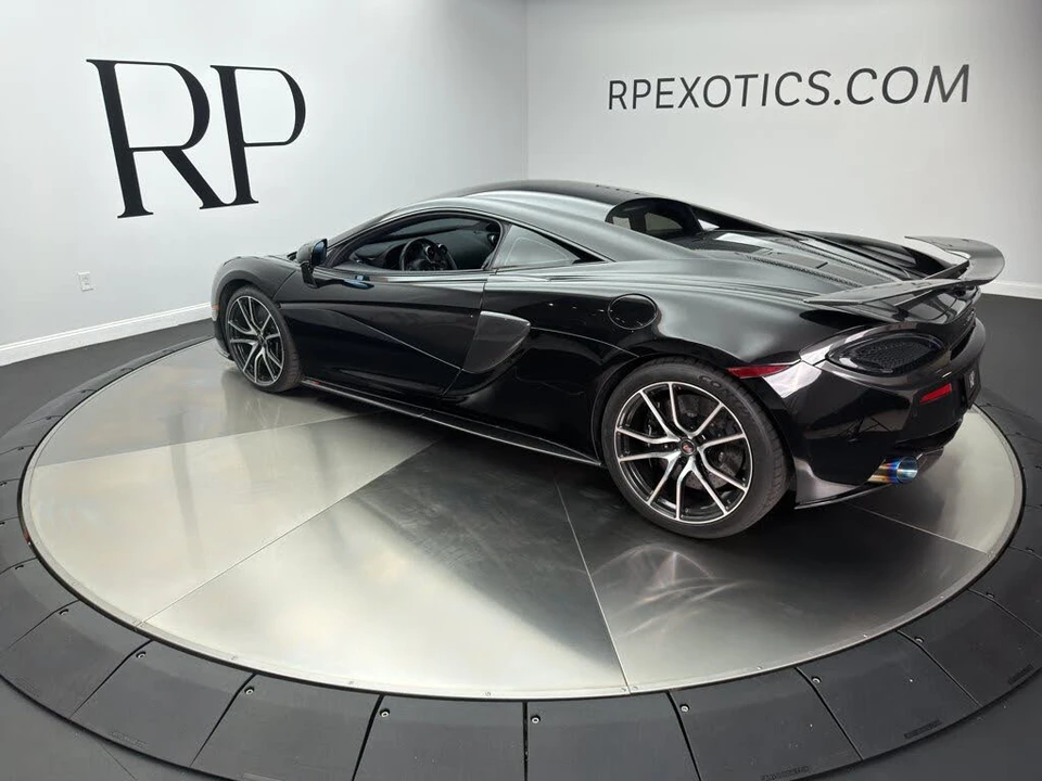2016 McLaren 570S - Image 7 of 25