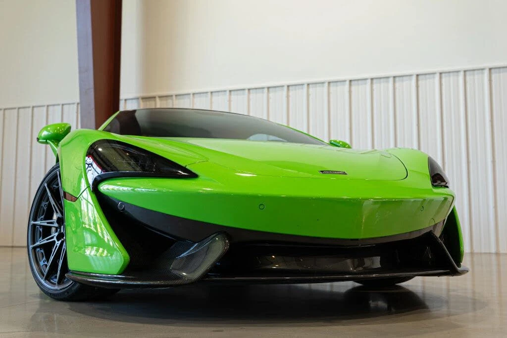 2016 McLaren 570S - Image 20 of 31