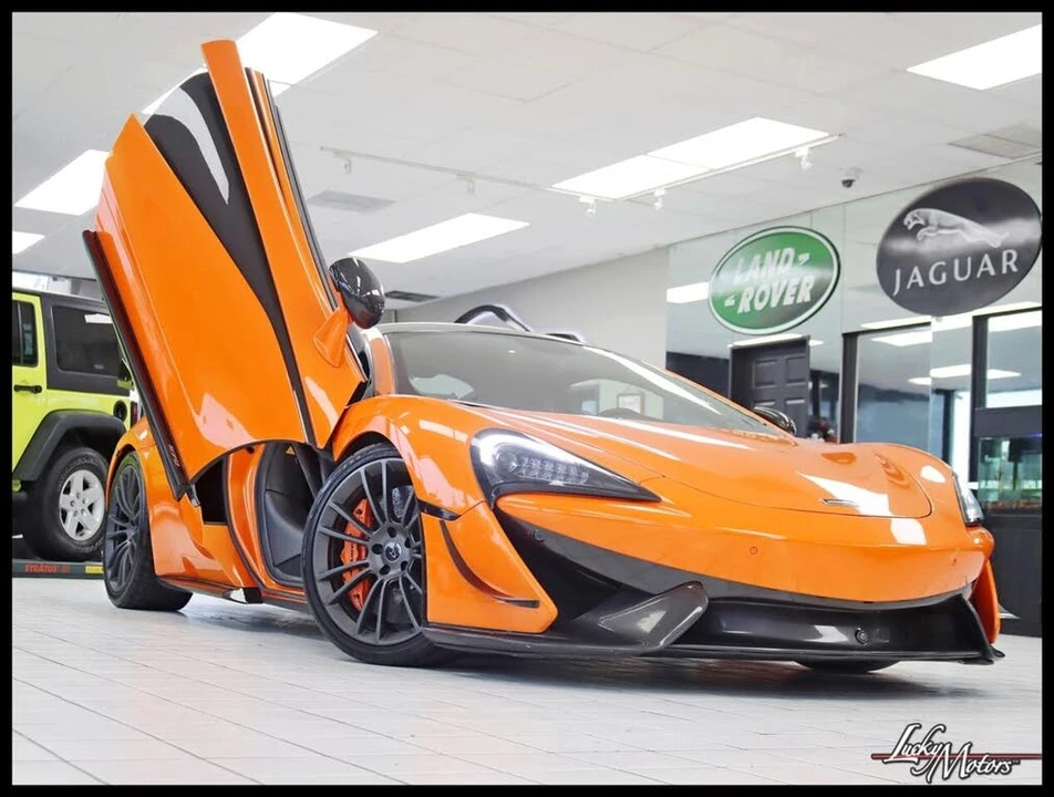 2016 McLaren 570S - Image 11 of 31