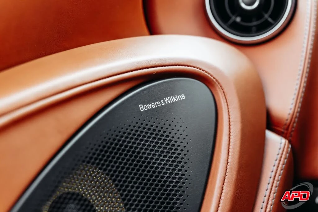 2016 McLaren 570S - Image 28 of 31