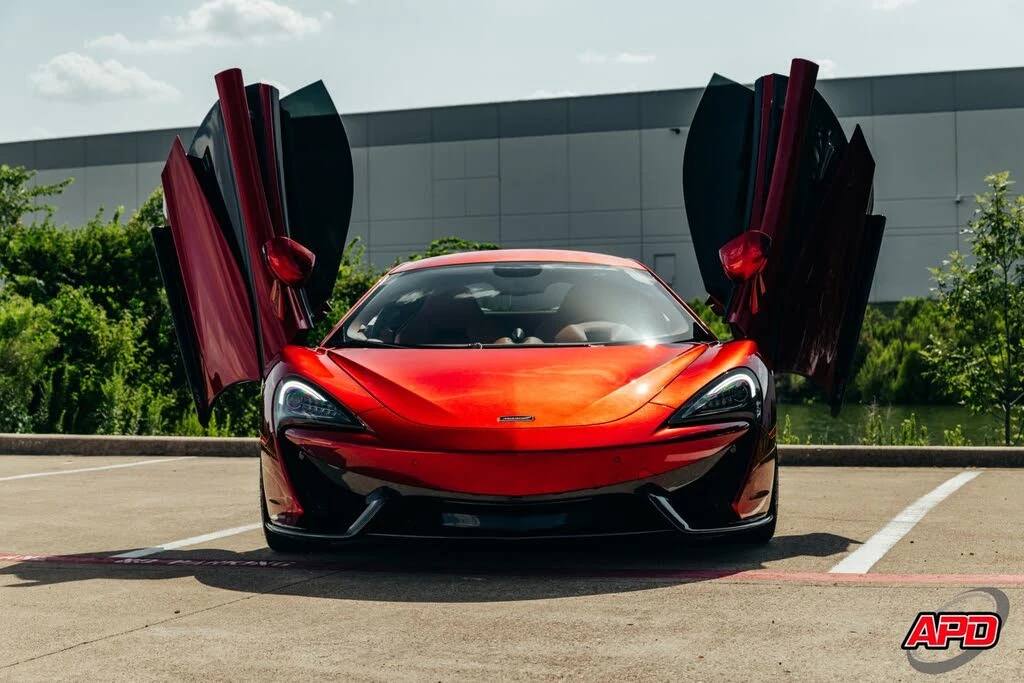 2016 McLaren 570S - Image 17 of 31