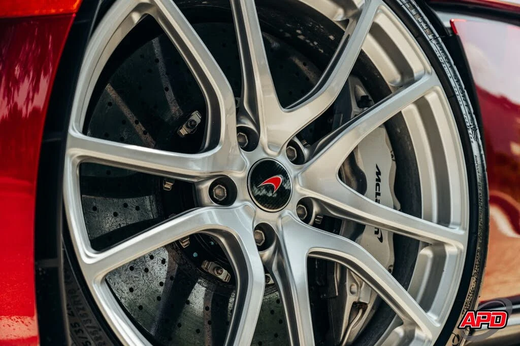 2016 McLaren 570S - Image 3 of 31