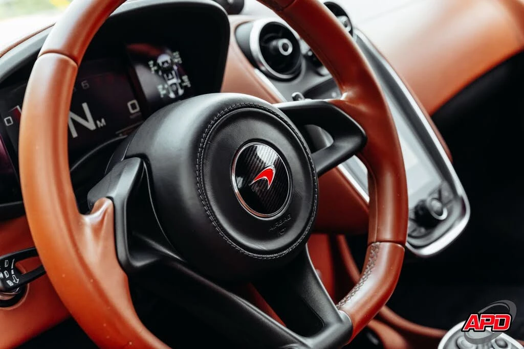 2016 McLaren 570S - Image 24 of 31