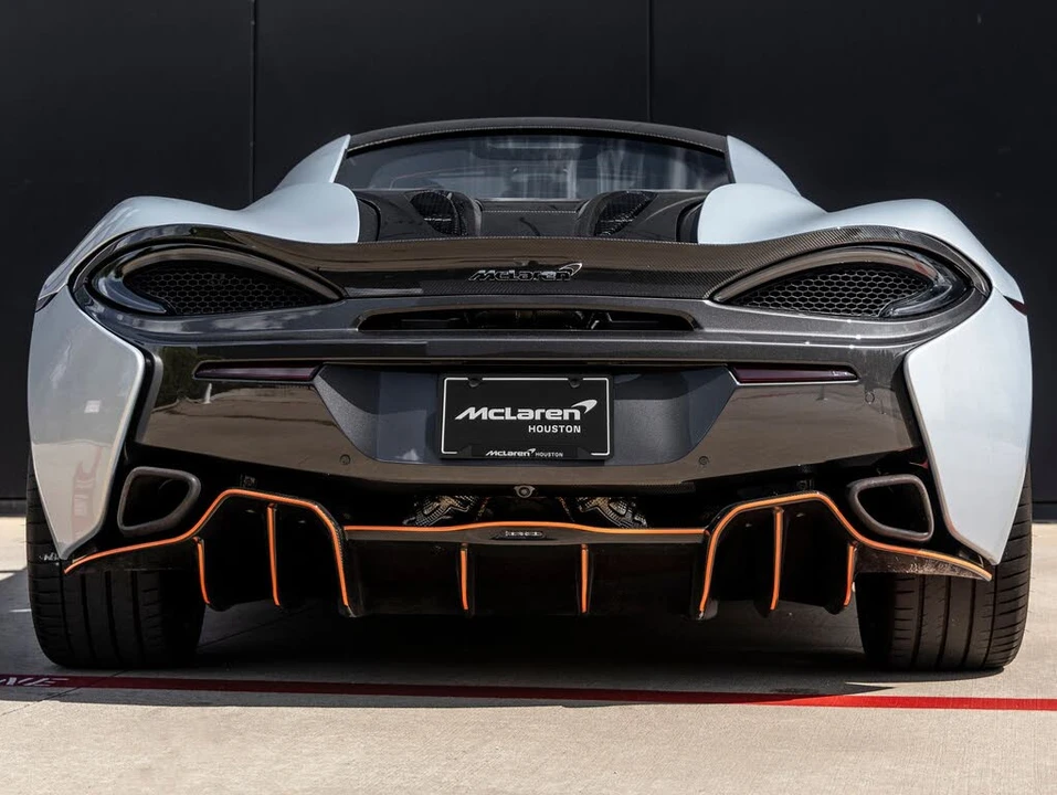 2016 McLaren 570S - Image 8 of 31