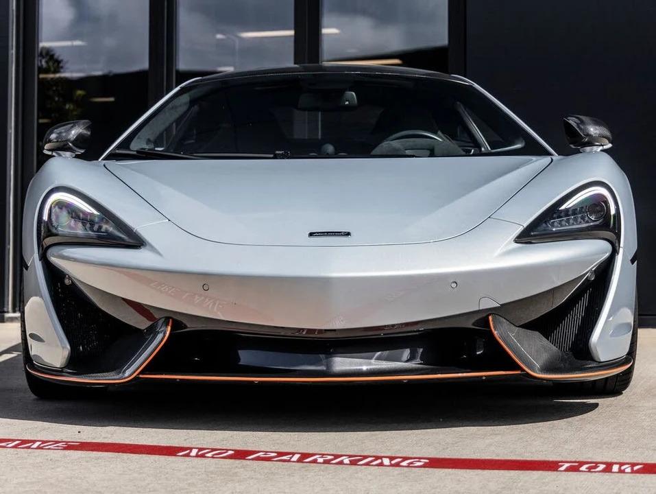 2016 McLaren 570S - Image 4 of 31