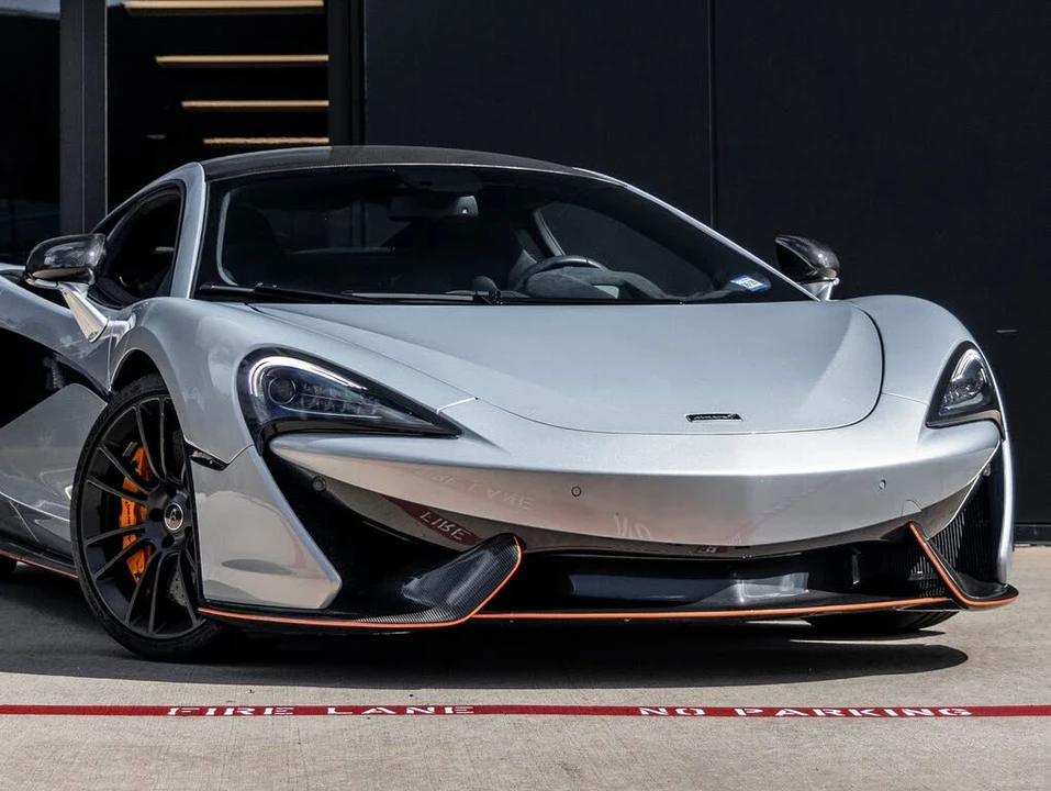 2016 McLaren 570S - Image 6 of 31