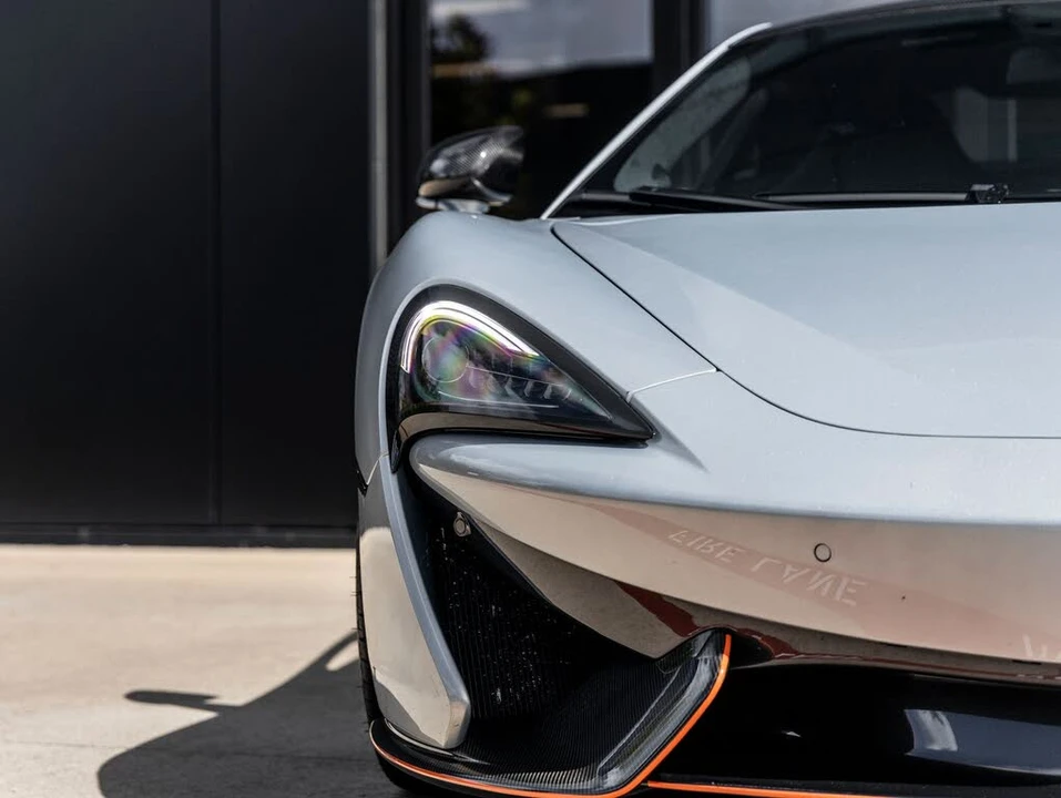 2016 McLaren 570S - Image 24 of 31