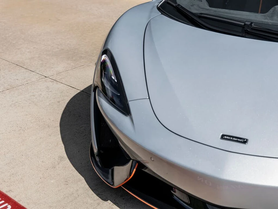 2016 McLaren 570S - Image 25 of 31