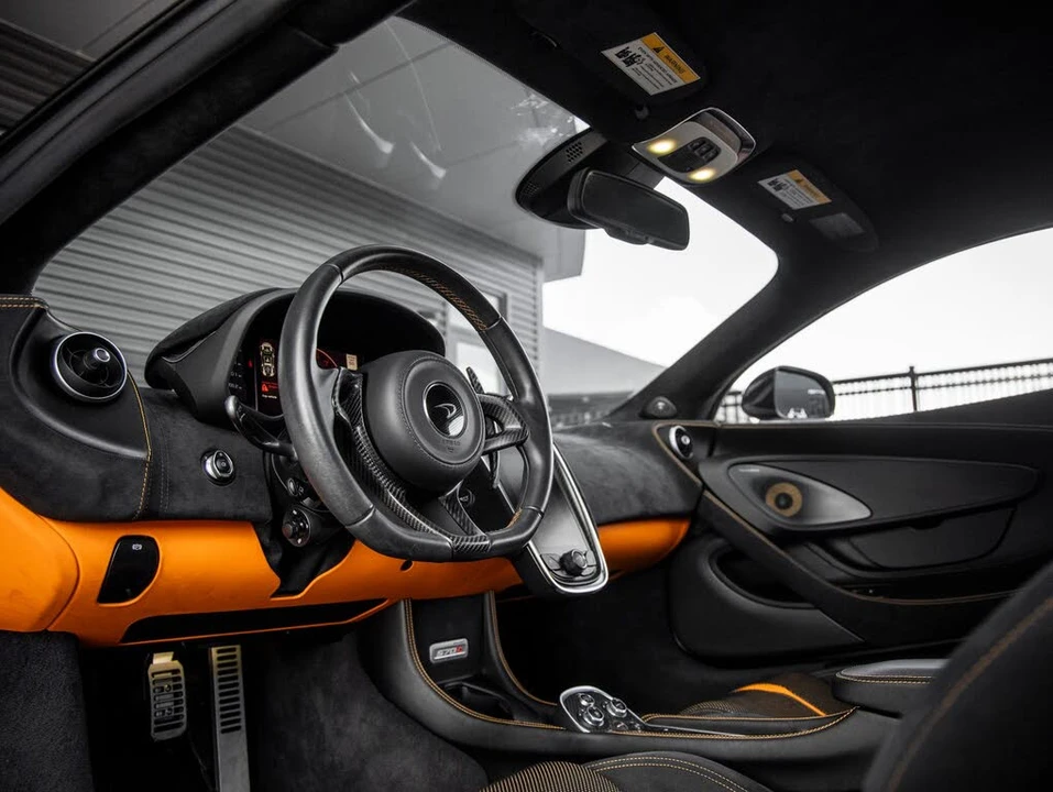 2016 McLaren 570S - Image 31 of 31