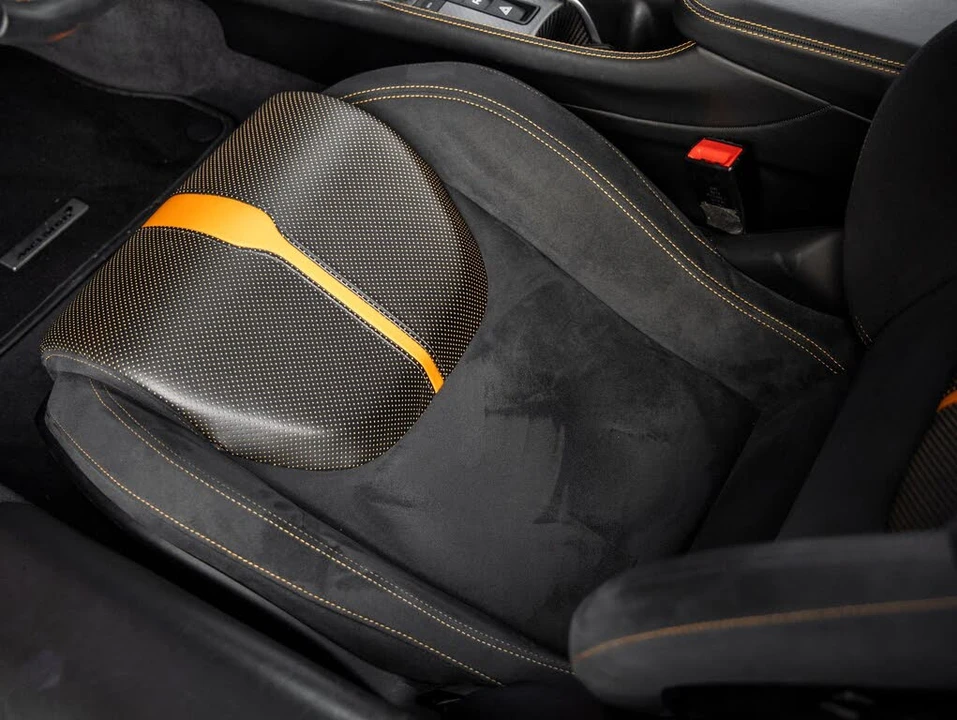 2016 McLaren 570S - Image 28 of 31