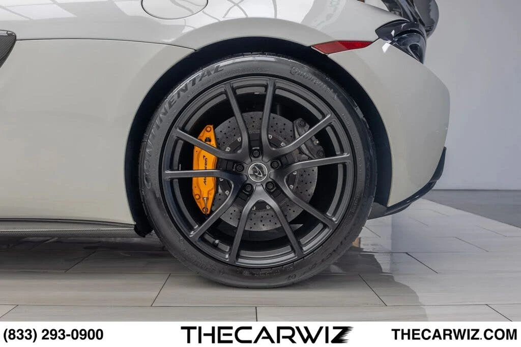 2016 McLaren 570S - Image 20 of 31