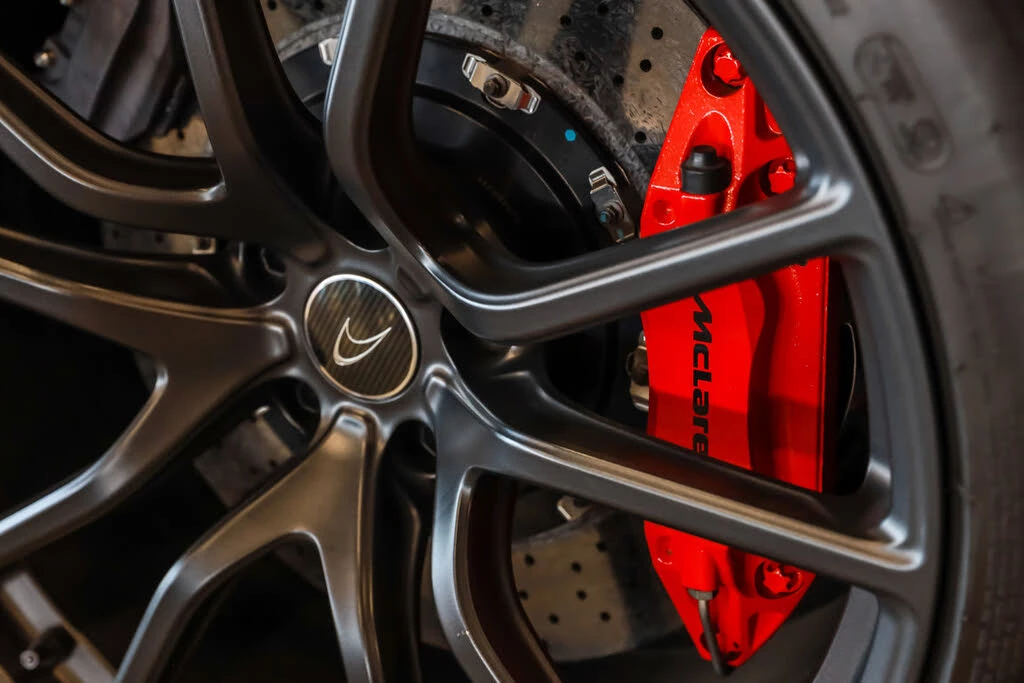 2016 McLaren 570S - Image 22 of 31