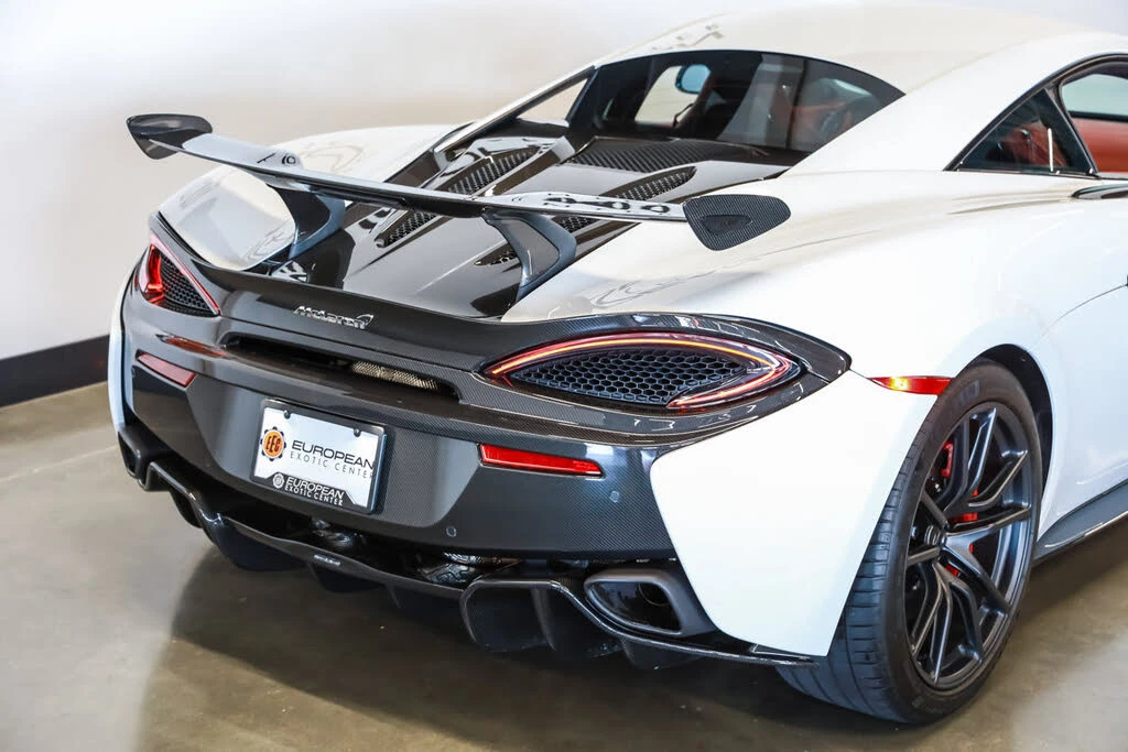 2016 McLaren 570S - Image 28 of 31
