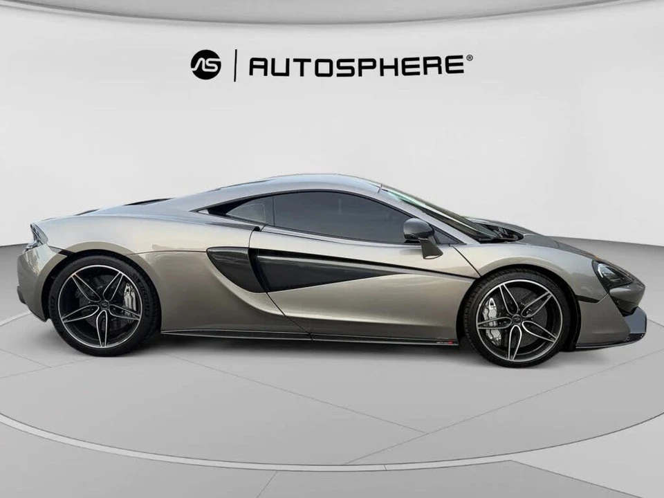 2016 McLaren 570S - Image 10 of 31