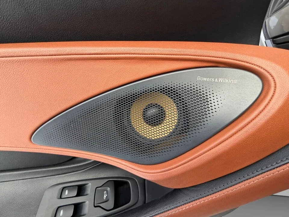 2016 McLaren 570S - Image 15 of 31