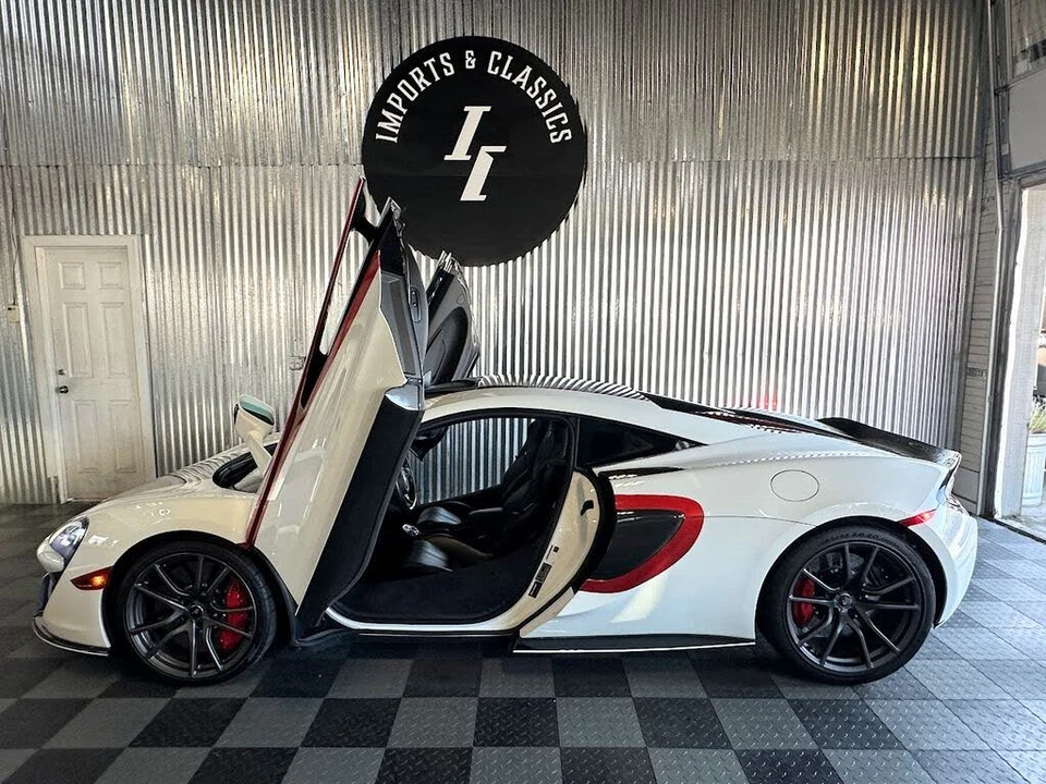 2016 McLaren 570S - Image 18 of 31
