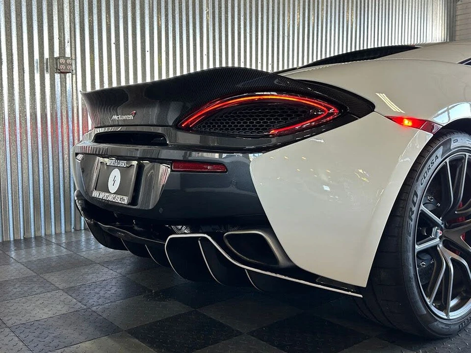 2016 McLaren 570S - Image 23 of 31