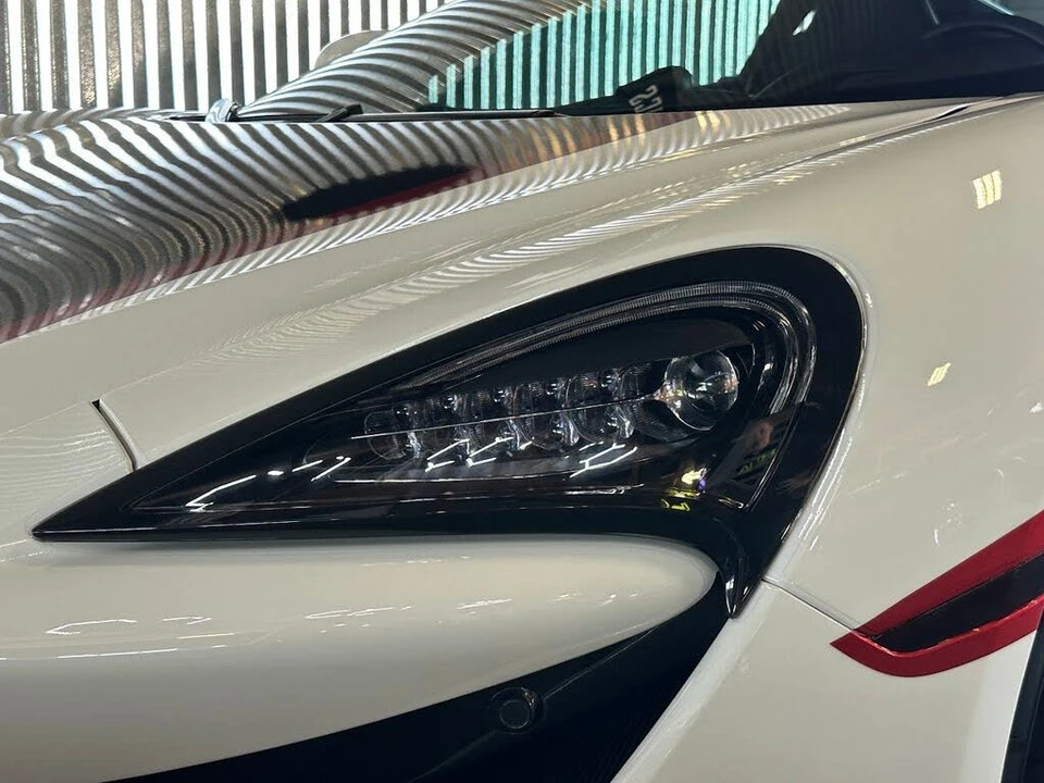 2016 McLaren 570S - Image 25 of 31