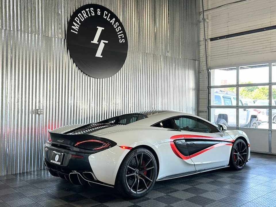 2016 McLaren 570S - Image 7 of 31