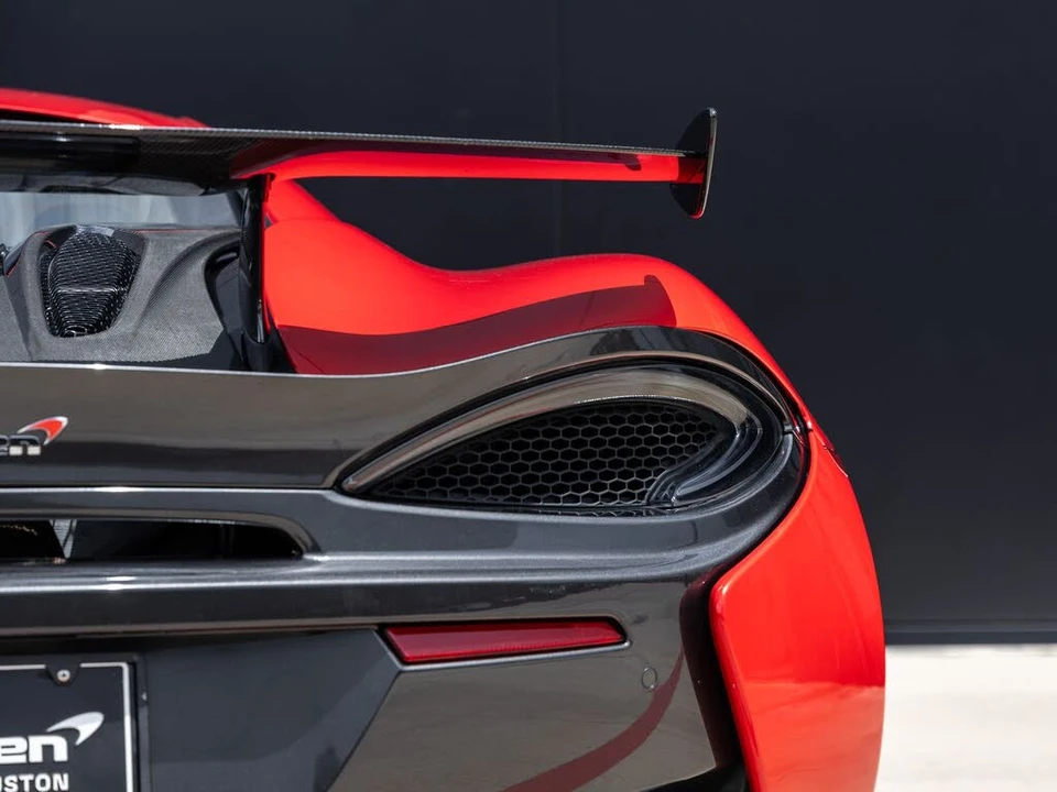 2016 McLaren 570S - Image 14 of 31