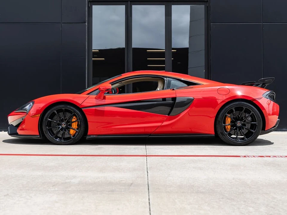 2016 McLaren 570S - Image 11 of 31
