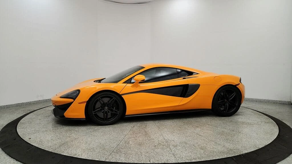 2016 McLaren 570S - Image 2 of 31