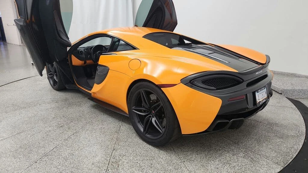 2016 McLaren 570S - Image 16 of 31