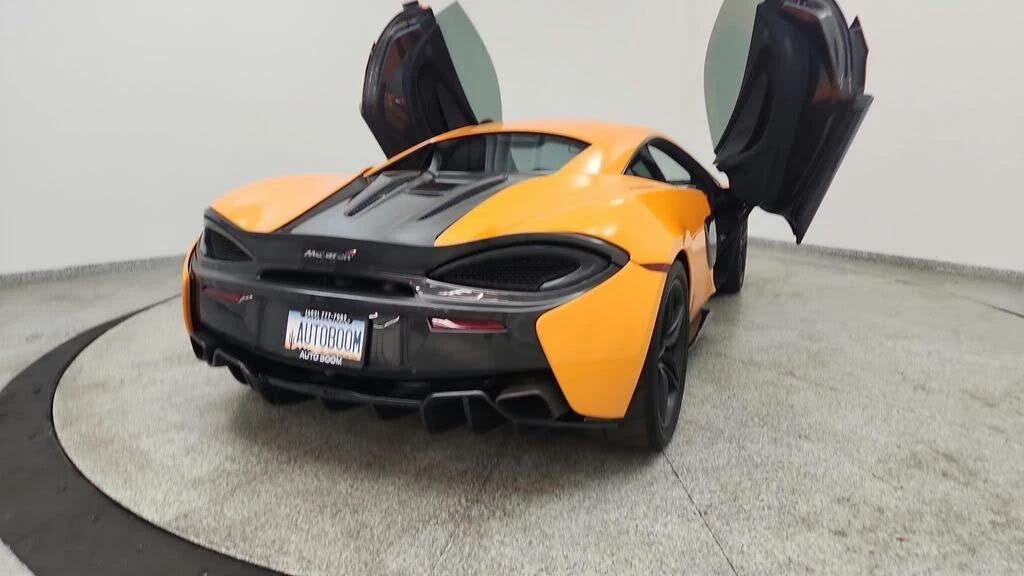 2016 McLaren 570S - Image 18 of 31