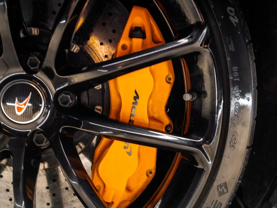 2016 McLaren 570S - Image 29 of 31