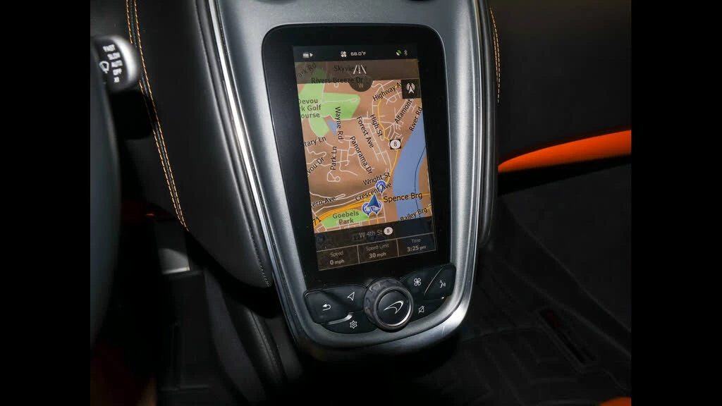 2016 McLaren 570S - Image 18 of 31