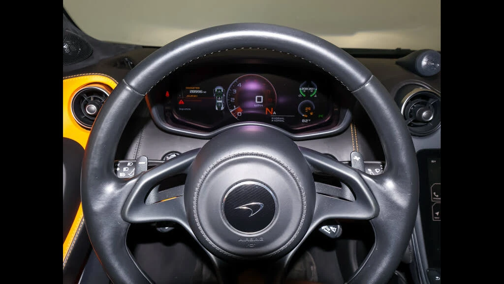 2016 McLaren 570S - Image 21 of 31