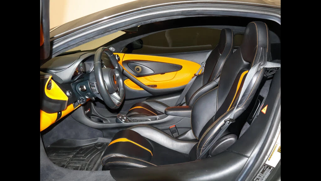 2016 McLaren 570S - Image 11 of 31