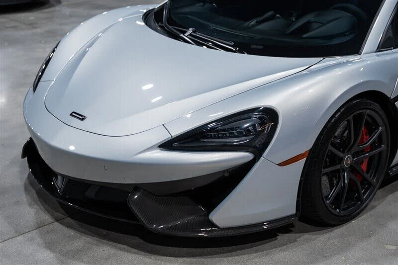 2016 McLaren 570S - Image 11 of 31