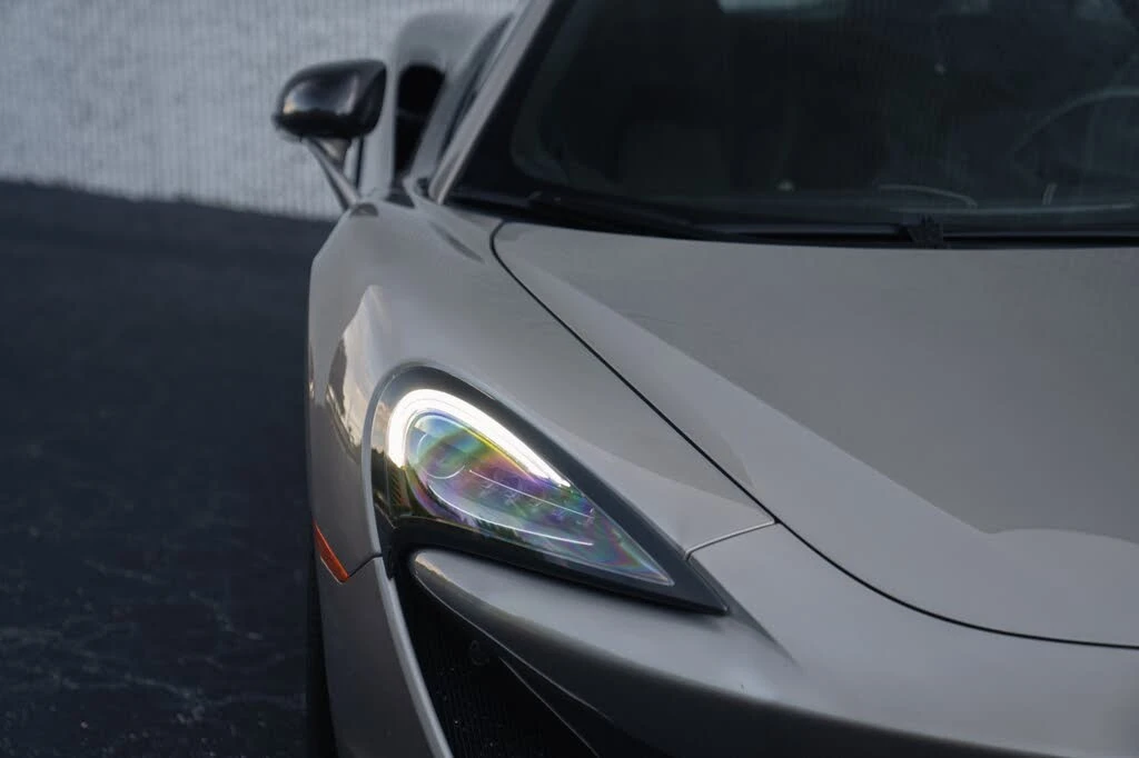 2016 McLaren 570S - Image 9 of 31
