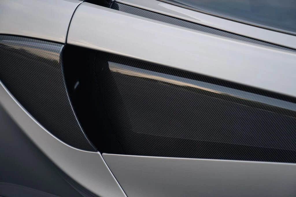 2016 McLaren 570S - Image 18 of 31