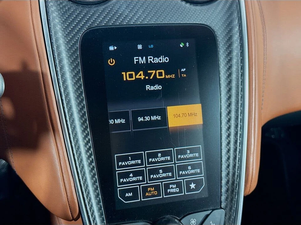 2016 McLaren 570S - Image 24 of 31
