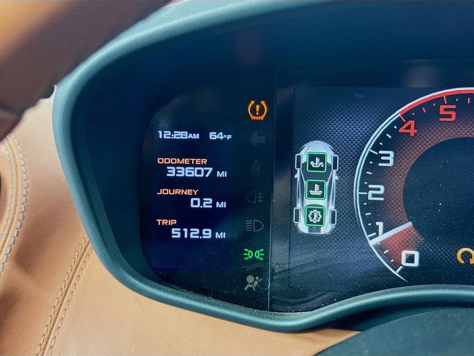2016 McLaren 570S - Image 23 of 31