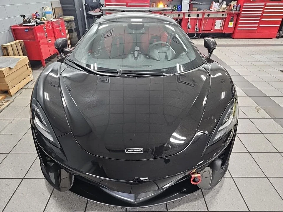 2016 McLaren 570S - Image 6 of 8