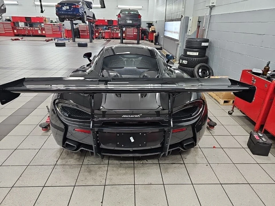 2016 McLaren 570S - Image 3 of 8