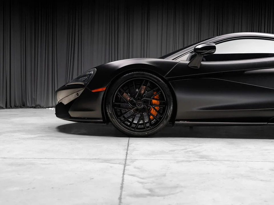 2016 McLaren 570S - Image 25 of 31