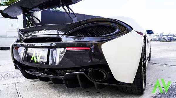 2016 McLaren 570S - Image 17 of 21