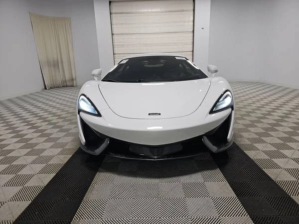 2016 McLaren 570S - Image 2 of 10