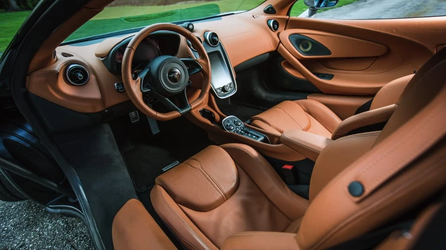 2016 McLaren 570S - Image 4 of 12