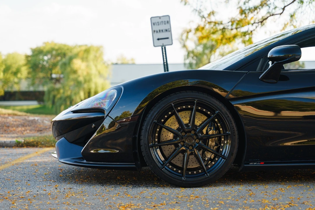 2016 McLaren 570S - Image 3 of 12