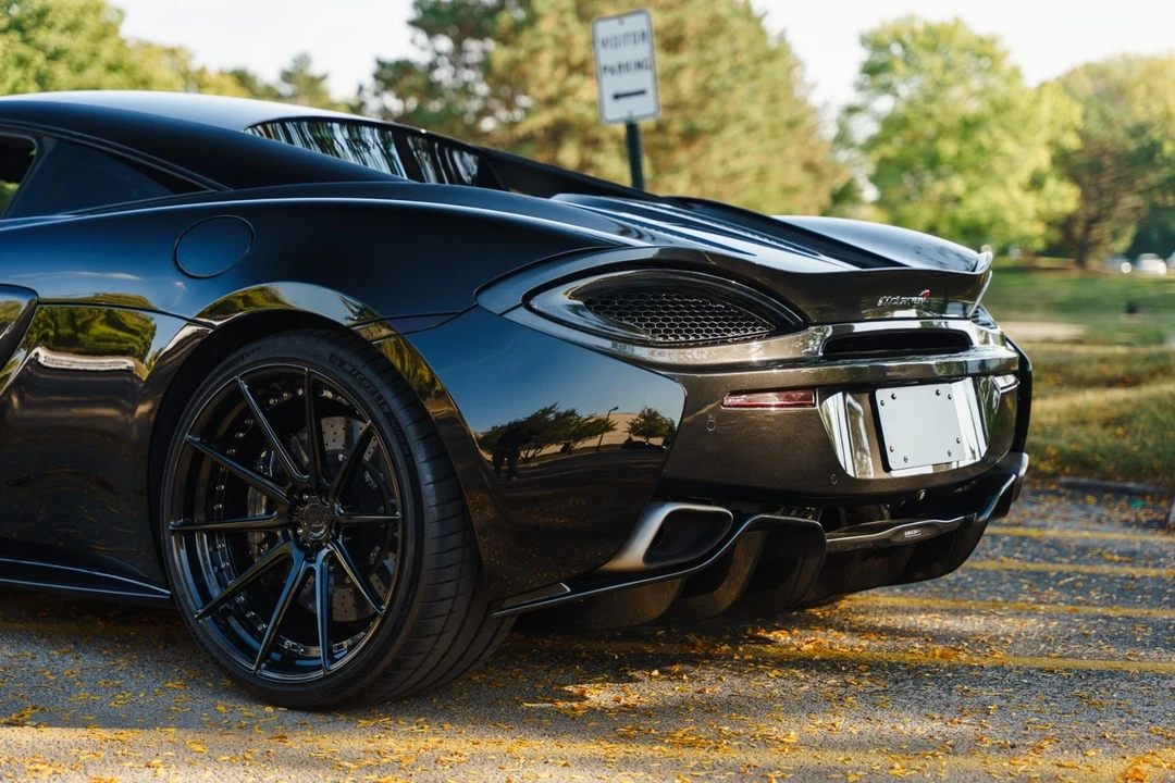 2016 McLaren 570S - Image 11 of 12